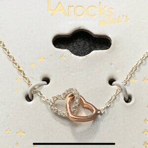 la rocks necklace